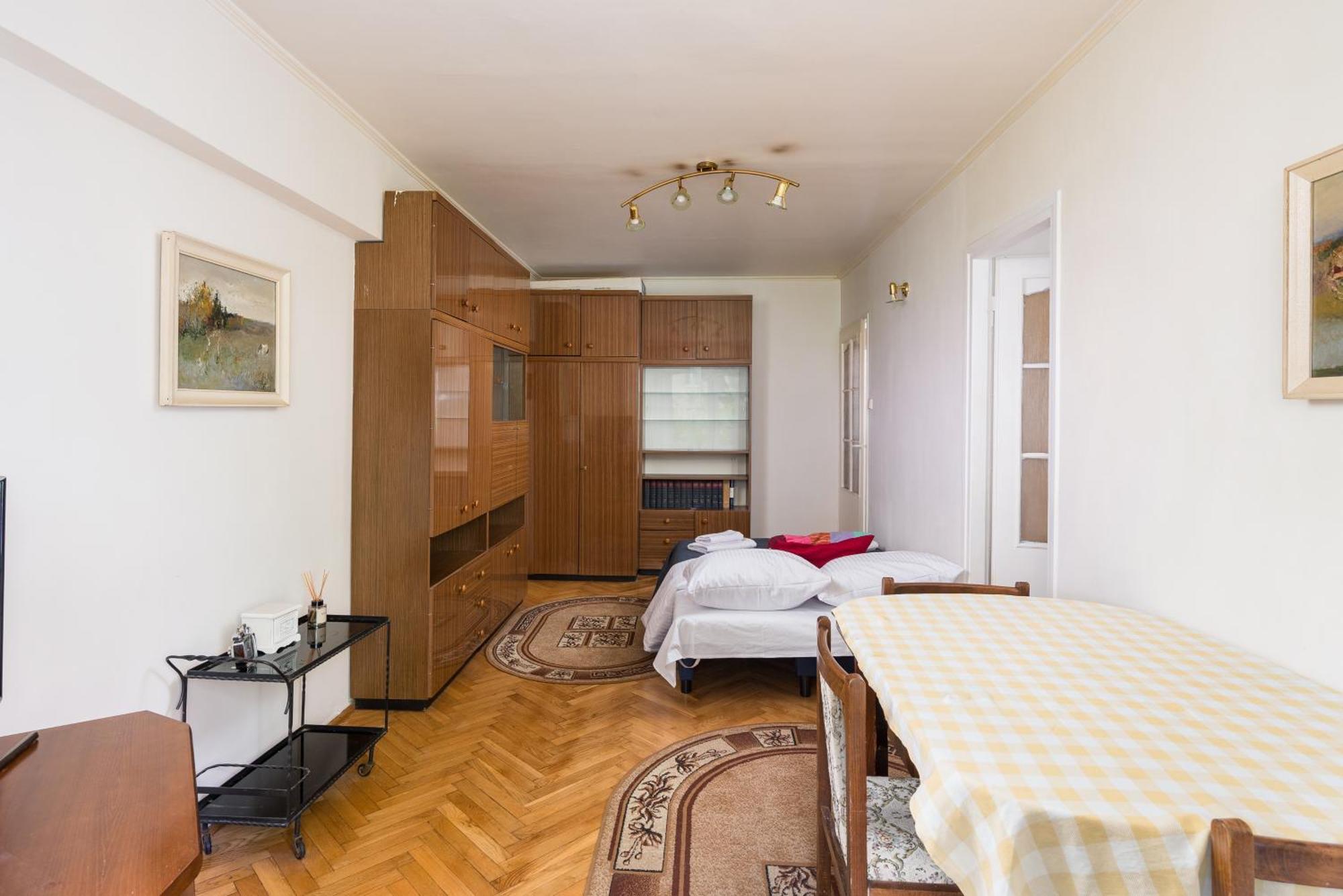 Wola Mila Standard Apartment Warsaw Exterior photo