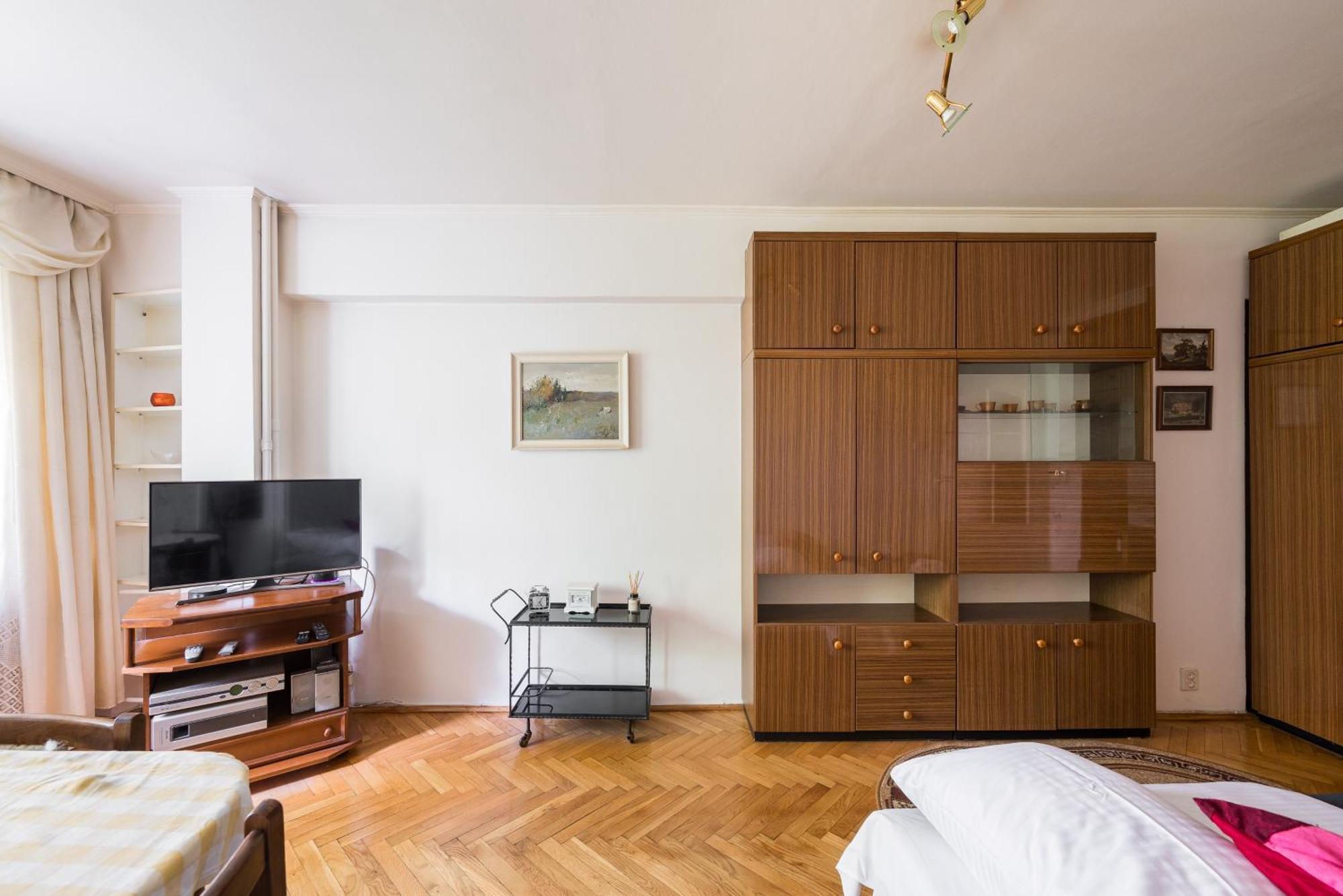 Wola Mila Standard Apartment Warsaw Exterior photo